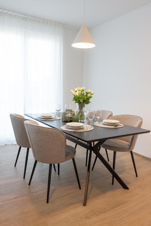 Hisa Bianca Apartments Копер Экстерьер фото